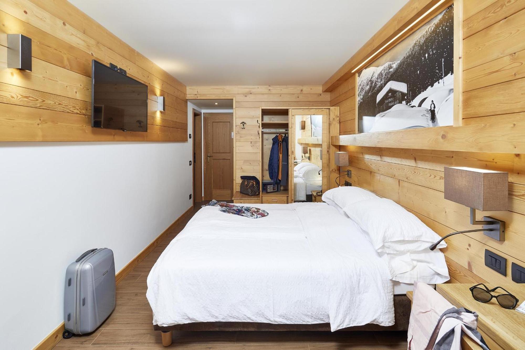 Hotel Garni Dello Sportivo Madonna エクステリア 写真