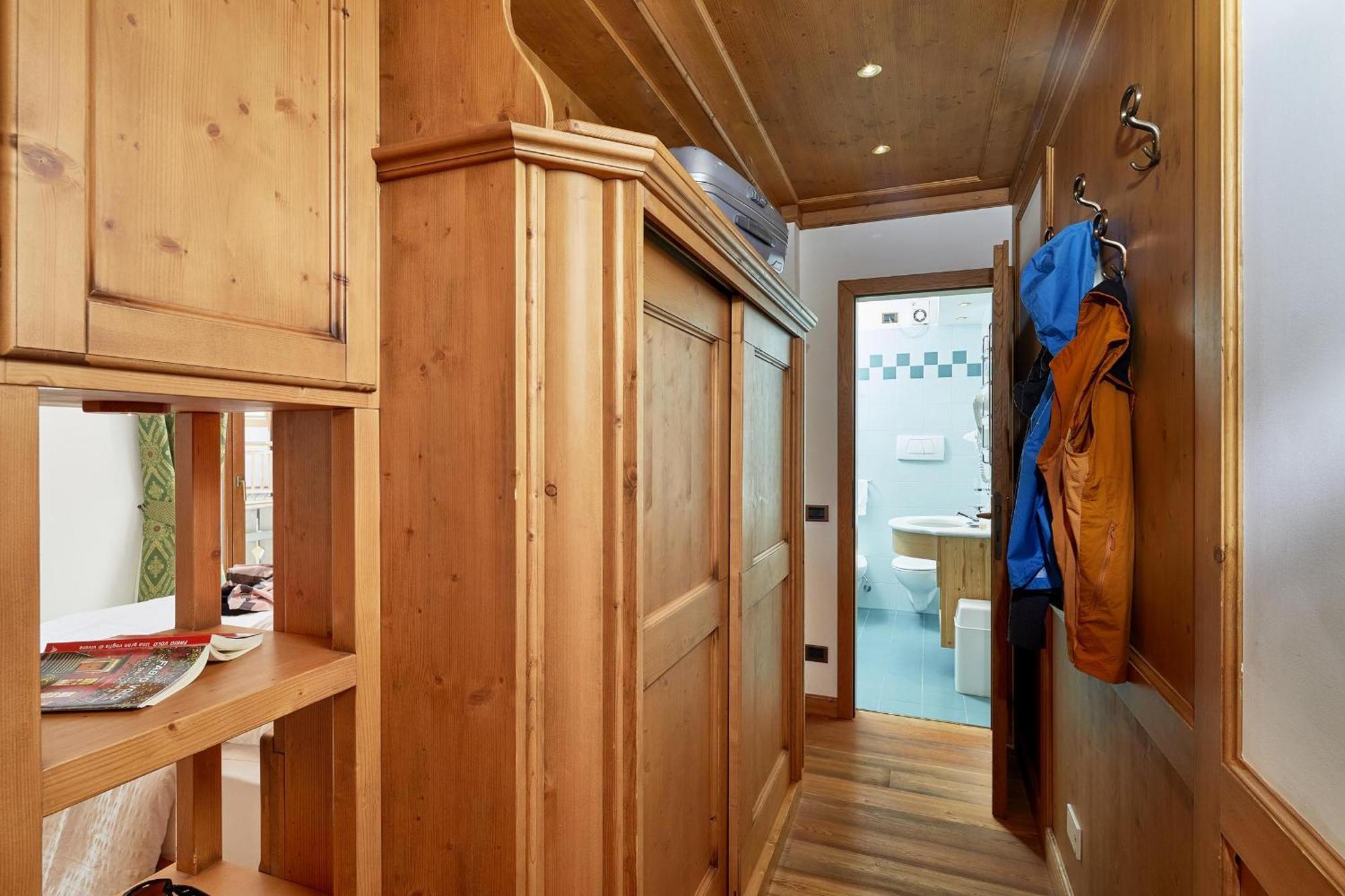 Hotel Garni Dello Sportivo Madonna エクステリア 写真